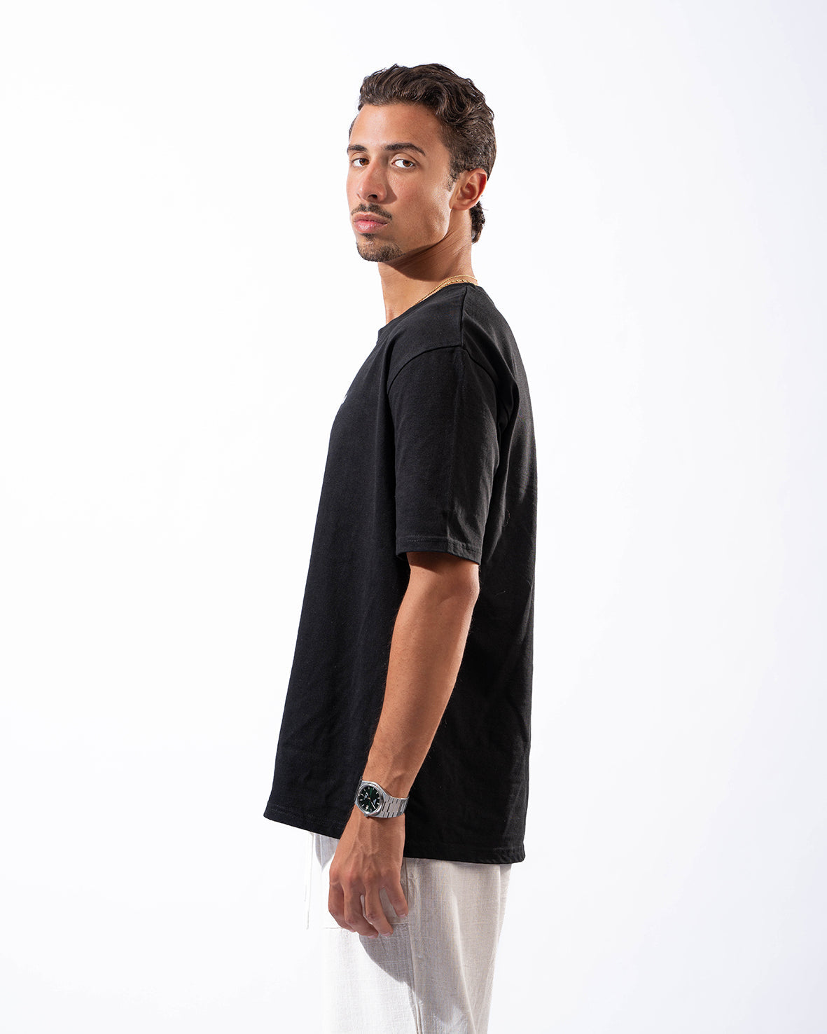 Black T-Shirt Over Size With White Print