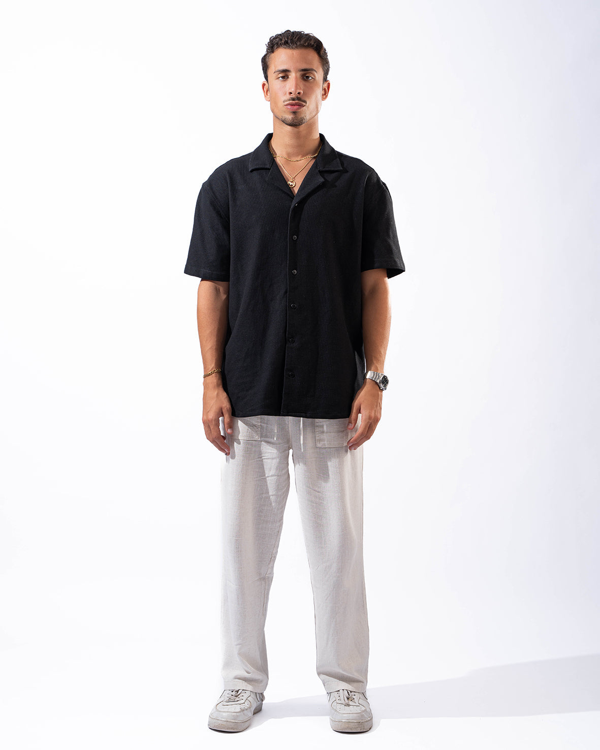 Shirt half sleeve capsules black