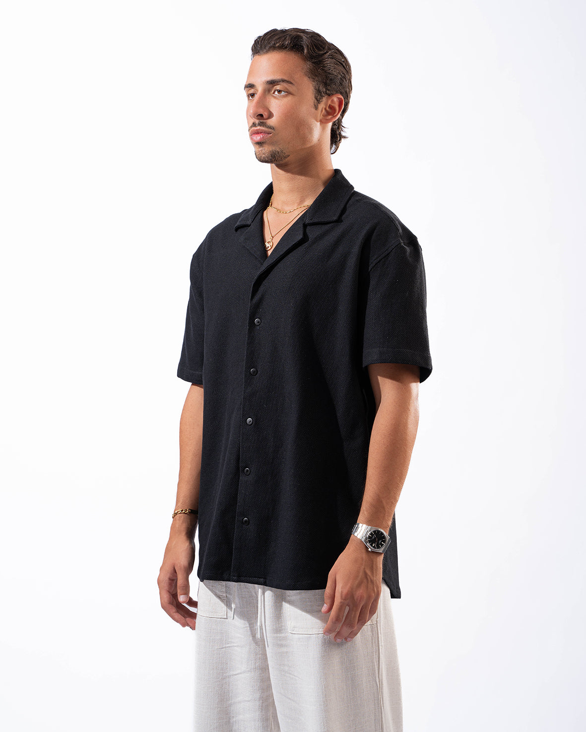 Shirt half sleeve capsules black